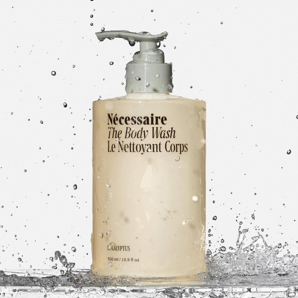 Nécessaire The Body Wash Eucalyptus — Multi-Oil Shower Gel Body Wash for Women + Men. Non-Comedogenic + Hypoallergenic for Sensitive Skin with Niacinamide. 500ml/16.9 fl oz Nécessaire